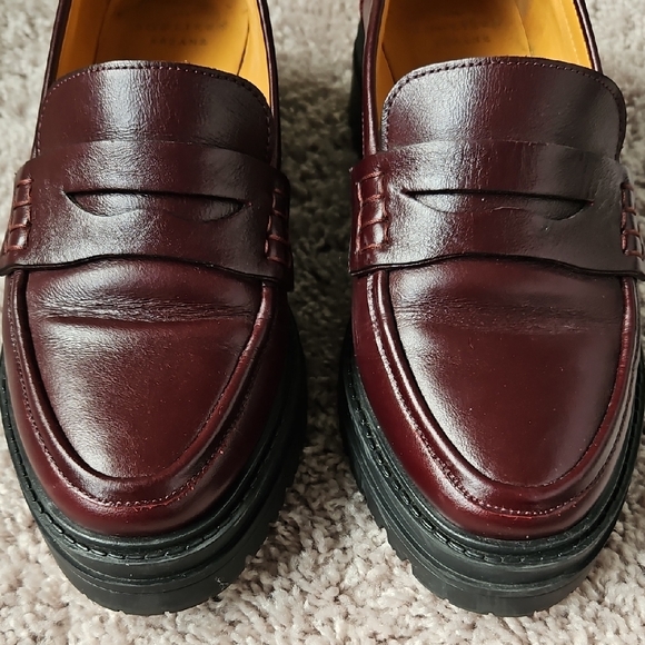 Sézane Burgundy Leather Loafers newish with box - Picture 3 of 11